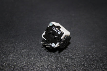 [25-Pack] T3 Stickbox for Nintendo Gamecube Controllers